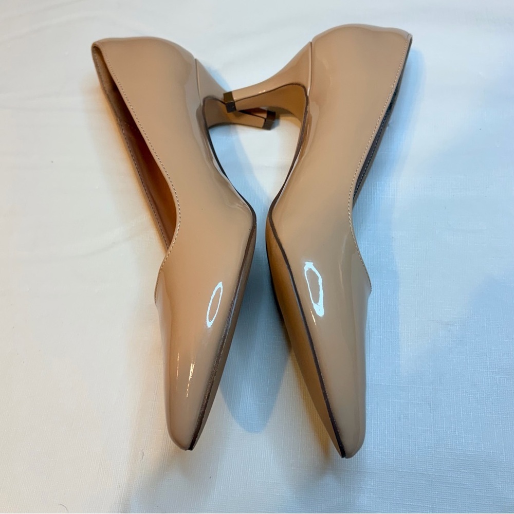 Chic Beige Patent Leather Heels - Picture 3 of 5